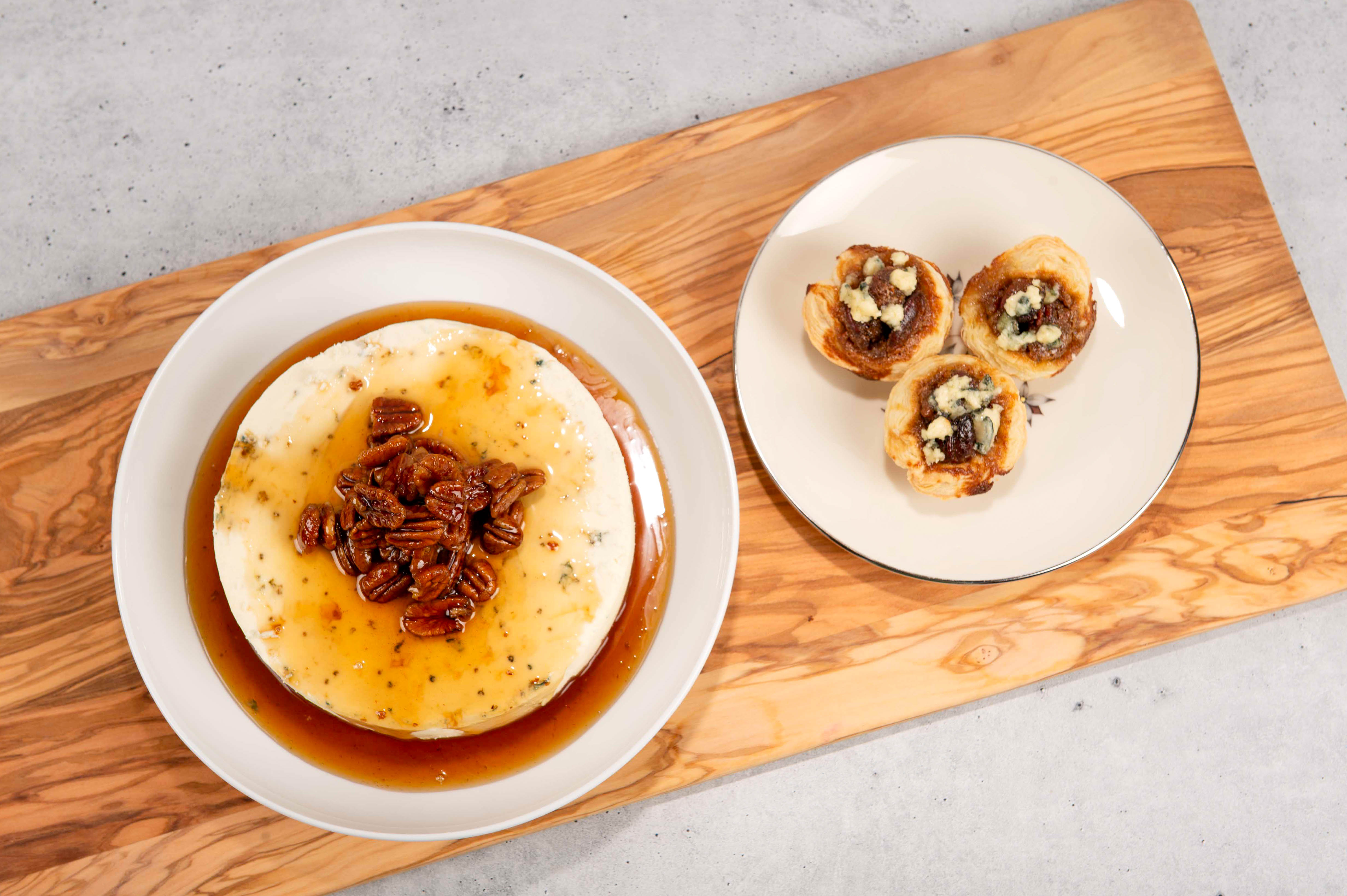 Nechita、Mandolin Soul ＆ Bleu Cheese Soulja Boy - Blue Cheese (AUDIO) - YouTube